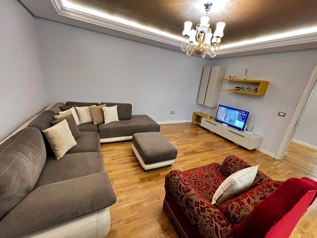 Appartement Tirana Center Extérieur photo