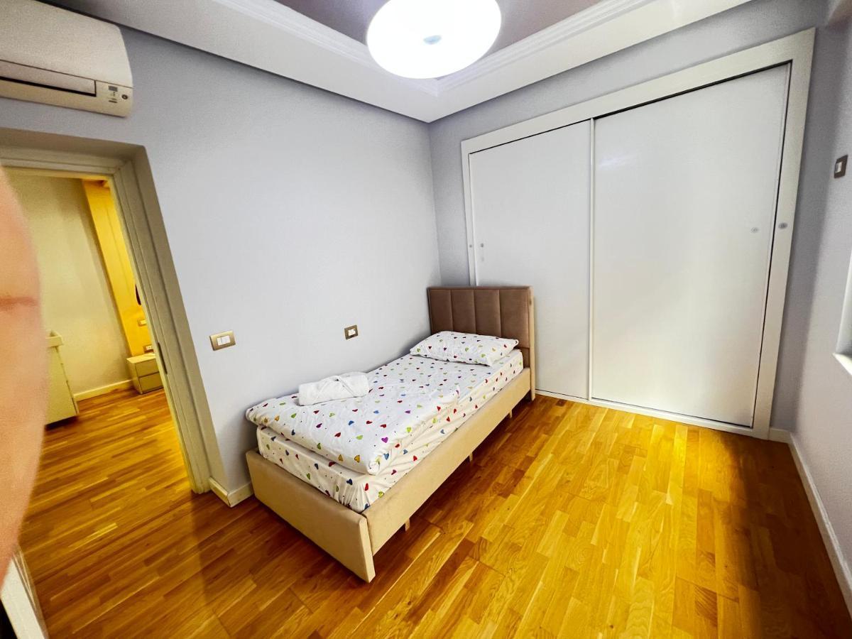 Appartement Tirana Center Extérieur photo