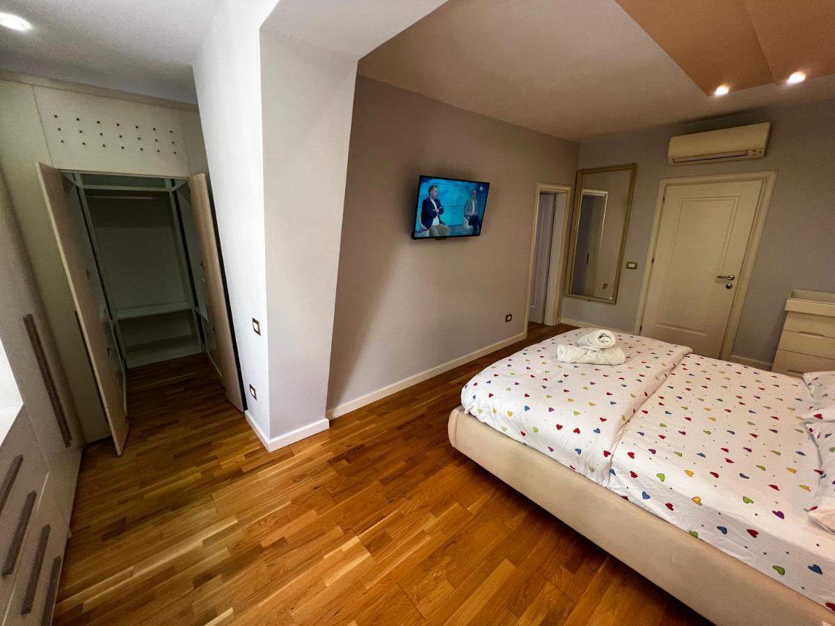 Appartement Tirana Center Extérieur photo