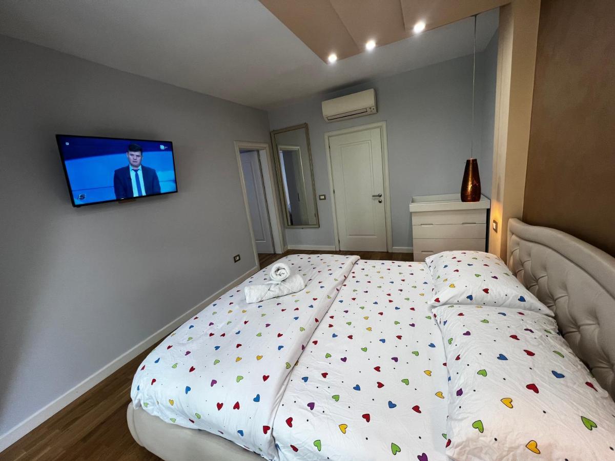 Appartement Tirana Center Extérieur photo